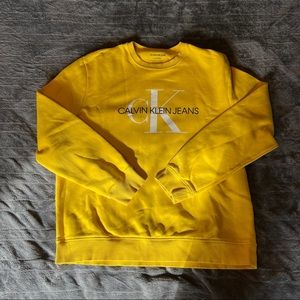 Calvin Klein Jeans Crewneck Yellow Size XL